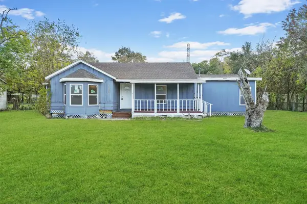 1405 Palm Street, La Marque, TX 77568