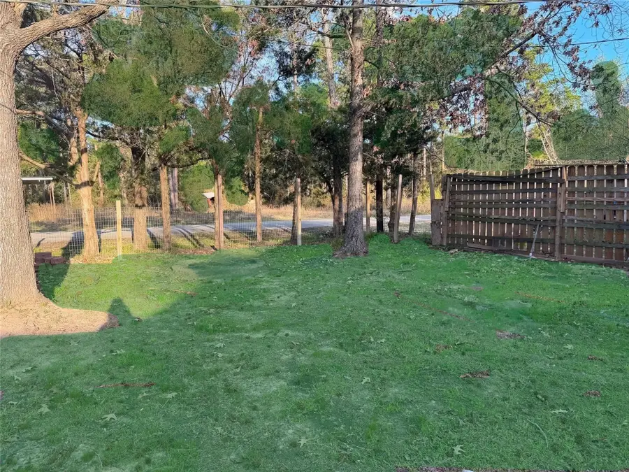 199 Walnut Cove, Onalaska, TX 77360 - #2