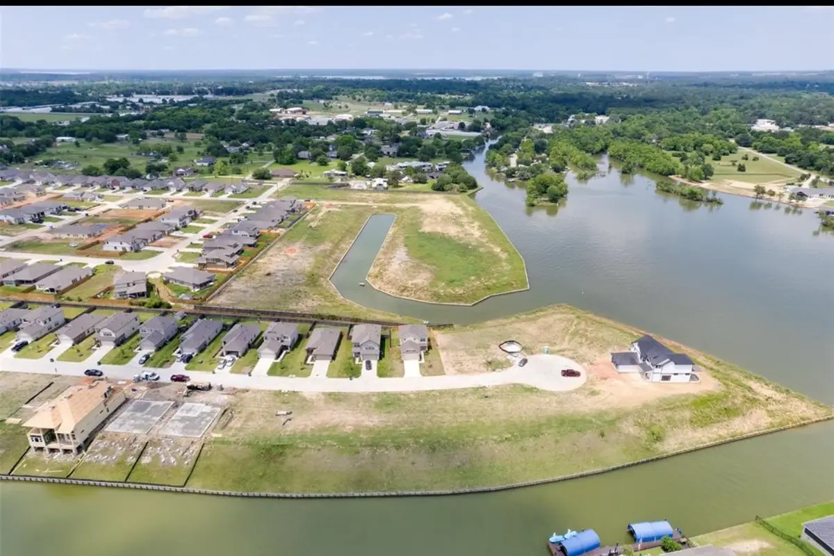 11020 N Lake Mist Lane, Willis, TX 77318 - Image #1