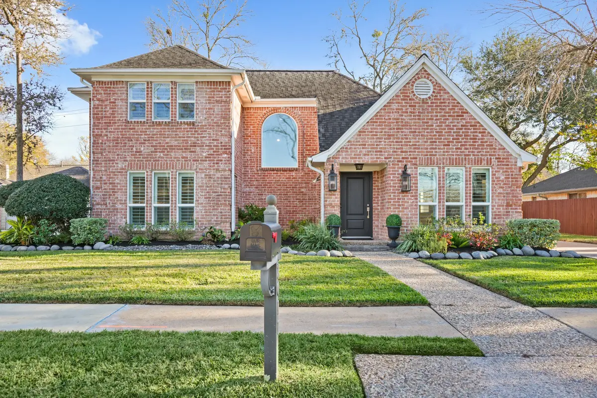 2011 Plantation Drive, Richmond, TX 77406 - Image #1