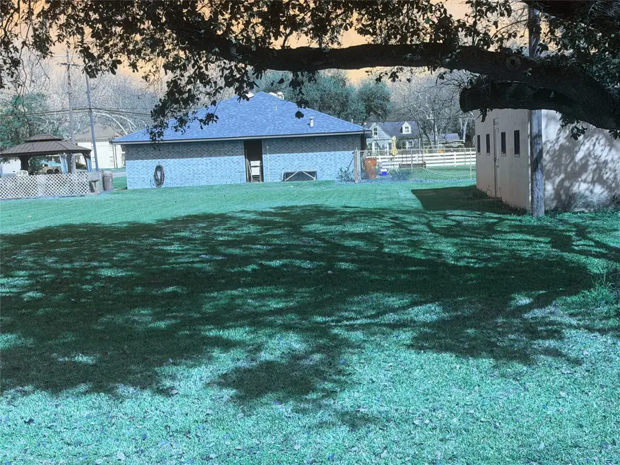 326 5th Avenue N, Texas City, TX 77590 - #3