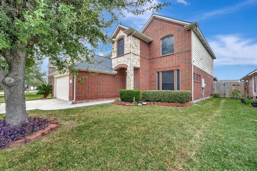 1511 Squire Drive, Baytown, TX 77521 - Image #2