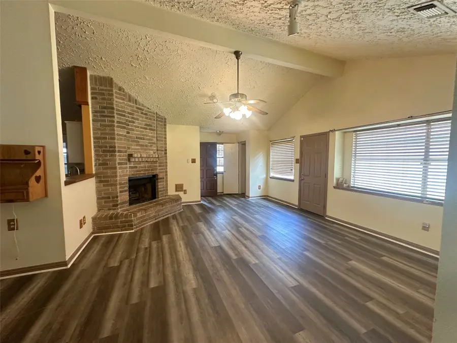 40 Crestbriar Court, Baytown, TX 77521 - #2