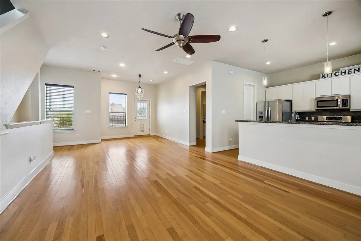 1902 Fletcher Street, Houston, TX 77009 - #1