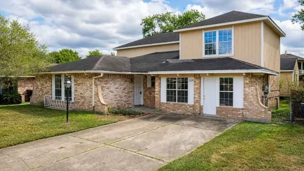1219 Pilot Point Drive, Houston, TX 77038