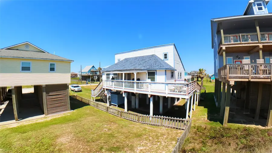 114 Sand Dune Court, Surfside Beach, TX 77541 - #2