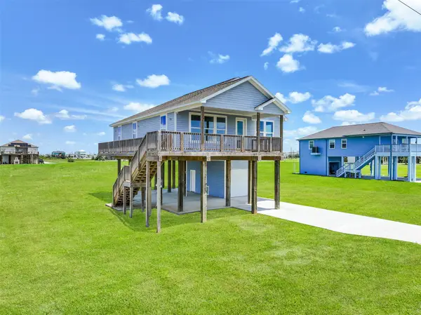 4015 Mitote Drive, Galveston, TX 77554