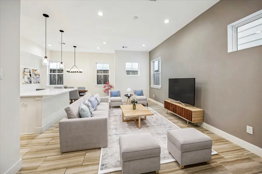 414 N Live Oak Street #A, Houston, TX 77003 - #3