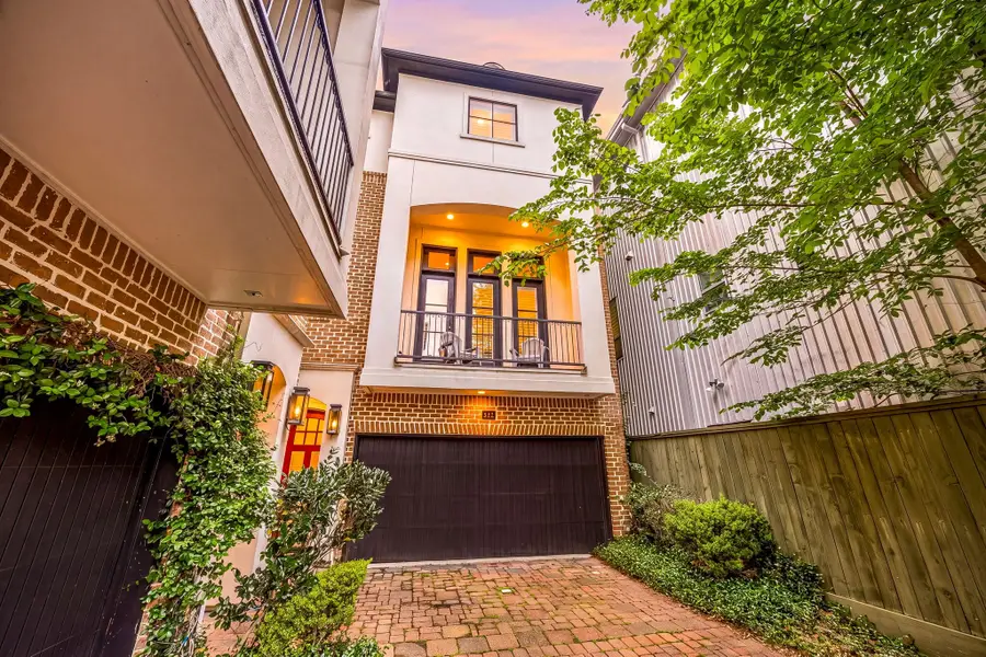 310 W Bell Street, Houston, TX 77019 - #2