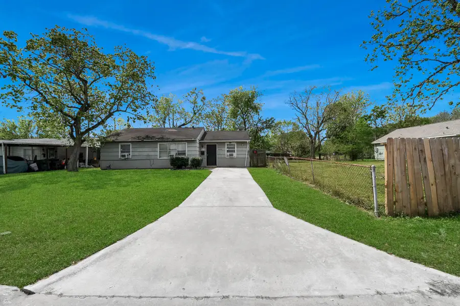 5018 Northridge Drive, Houston, TX 77033 - #2