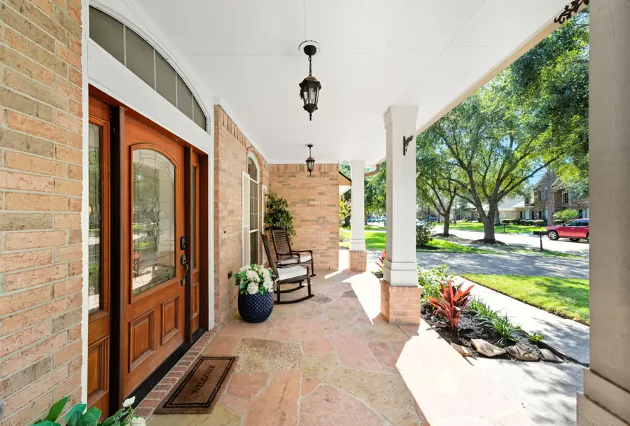 2302 Palm Circle, Seabrook, TX 77586 - Image #2