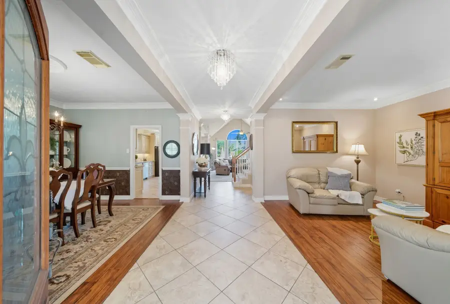 2302 Palm Circle, Seabrook, TX 77586 - Image #3