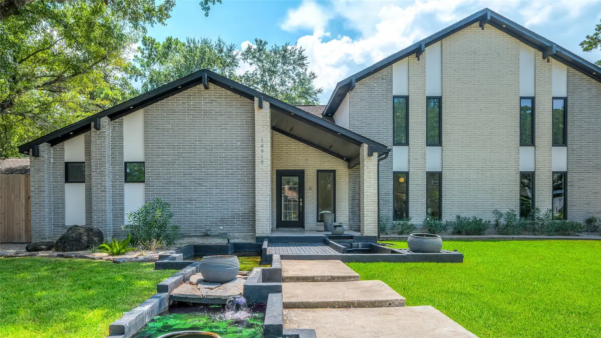 14919 Woodthorpe Lane, Houston, TX 77079 - #1