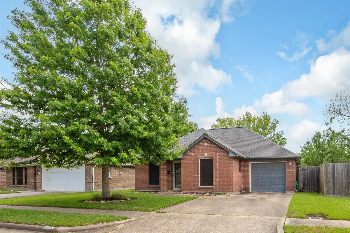 817 Cedar Street, Deer Park, TX 77536 - #1