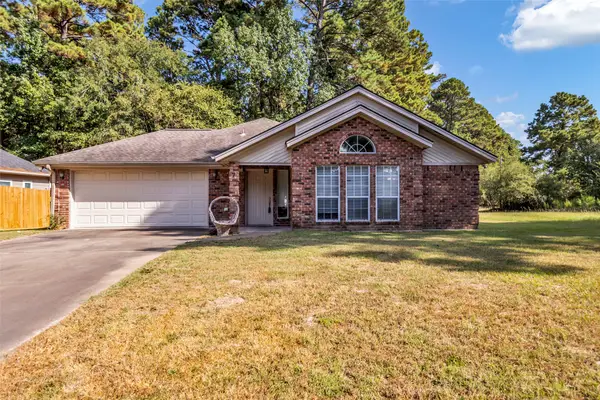 7 Lazy Springs, Trinity, TX 75862