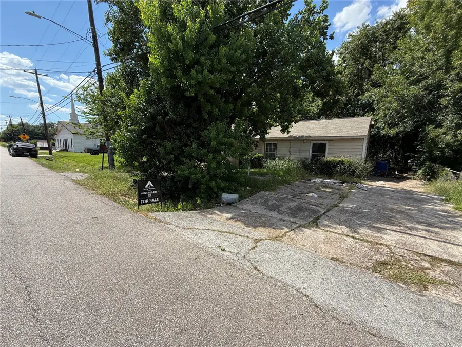 707 E 40th 1/2 Street, Houston, TX 77022 - Image #3