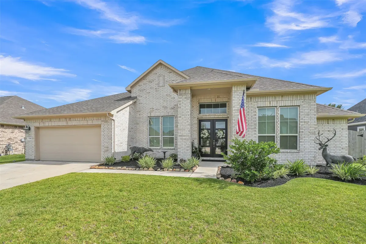 1541 N Blue Bonnet Lane, Angleton, TX 77515 - Image #1