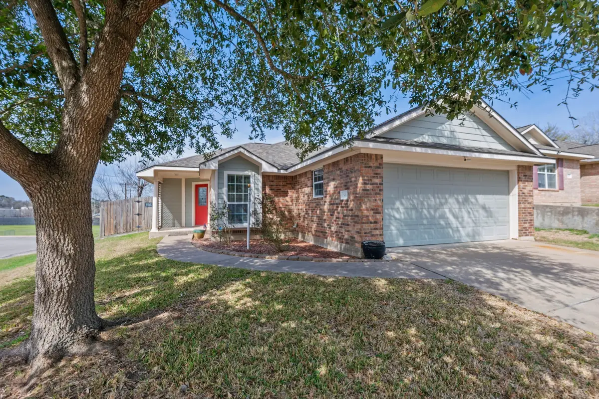 501 Riggs Street, Brenham, TX 77833 - #1