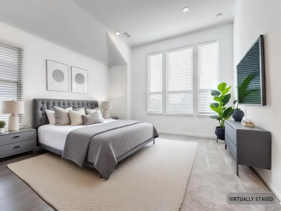 4727 Glen Isle Drive, Houston, TX 77009 - #3