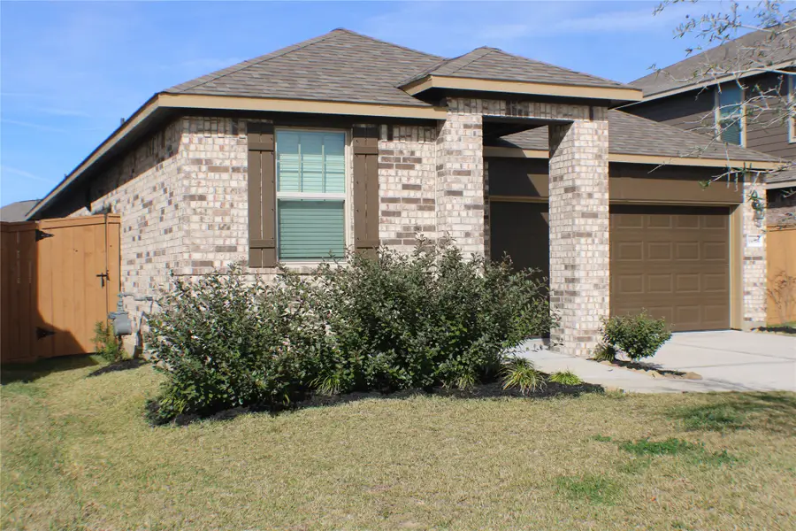 14314 Lunan Drive, Texas City, TX 77568 - #2