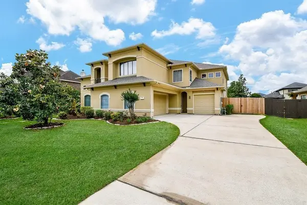 1731 Pampas Trail Drive, Friendswood, TX 77546