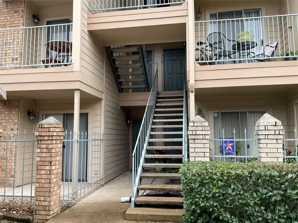 12250 Whittington Dr #712, Houston, TX 77077