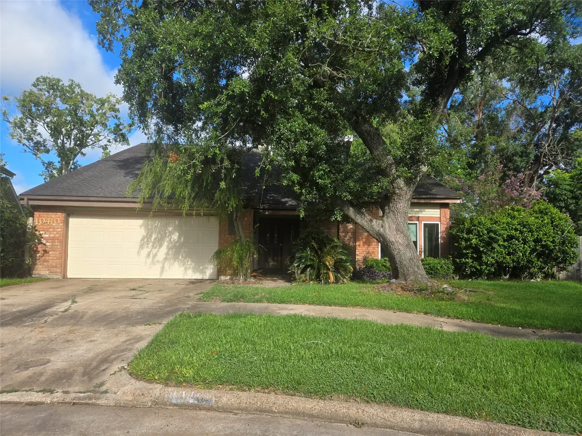 10410 Tennis Court, Houston, TX 77099 - #1