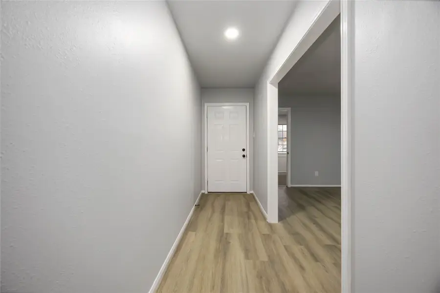 719 Crestwood Lane, Missouri City, TX 77489 - Image #2