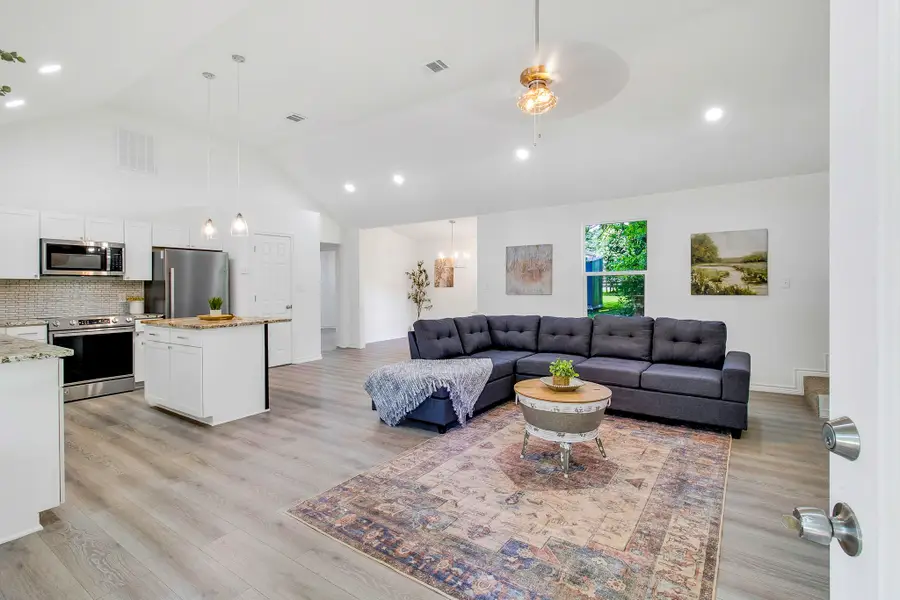 220 Tortuga Way, Point Blank, TX 77364 - Image #2