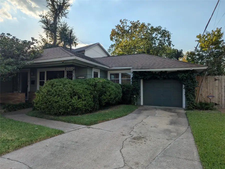 1111 Woodhill Road, Houston, TX 77008 - Image #3