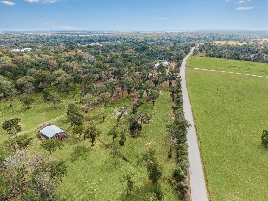 6618 Stokes Road, Bellville, TX 77418 - #3