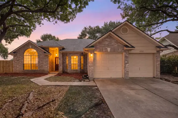 15927 Camp Fire Road, Friendswood, TX 77546