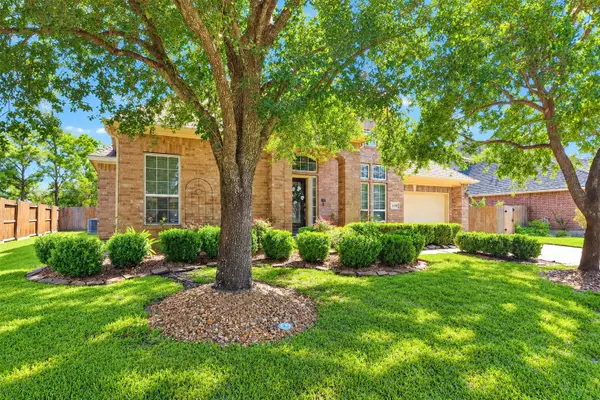 12009 Cedar Creek Drive, Pearland, TX 77584