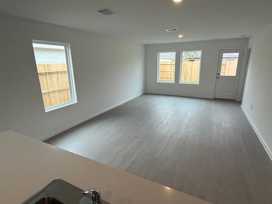 9010 Artic Rockfish Drive, Baytown, TX 77521 - Image #3