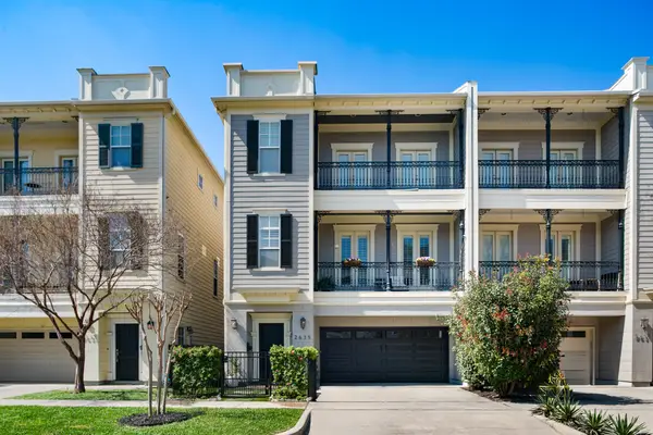 2635 Ashland Street, Houston, TX 77008