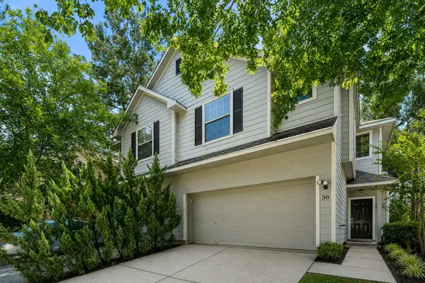 30 Blue Creek Place, The Woodlands, TX 77382