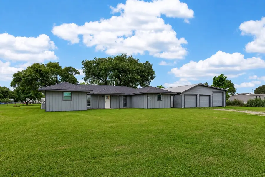 1429 County Road 192, Alvin, TX 77511 - #3