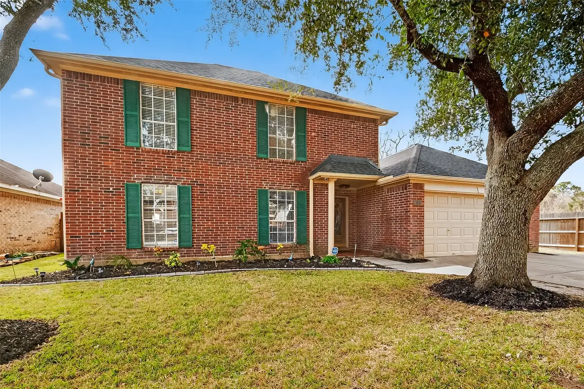 1040 Glenview Drive, Pearland, TX 77581 - #1