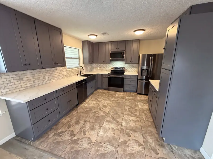 522 27th Avenue N, Texas City, TX 77590 - #2