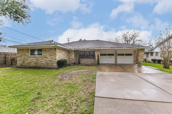 705 Dunwick Lane, Pasadena, TX 77502