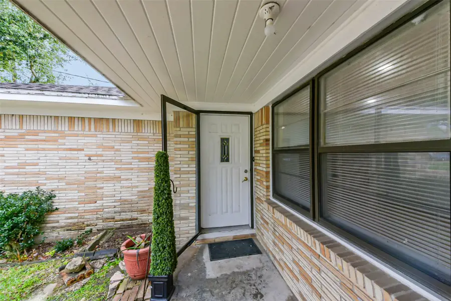 705 Dunwick Lane, Pasadena, TX 77502 - #2