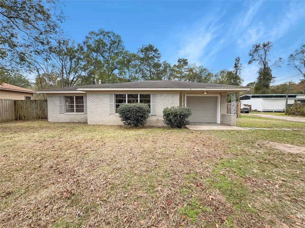 1000 Crescent Boulevard, Cleveland, TX 77327 - Image #1