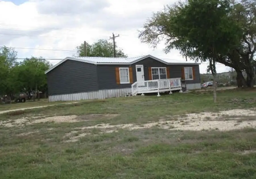 105 Oak Ridge Drive, Center Point, TX 78010 - #2