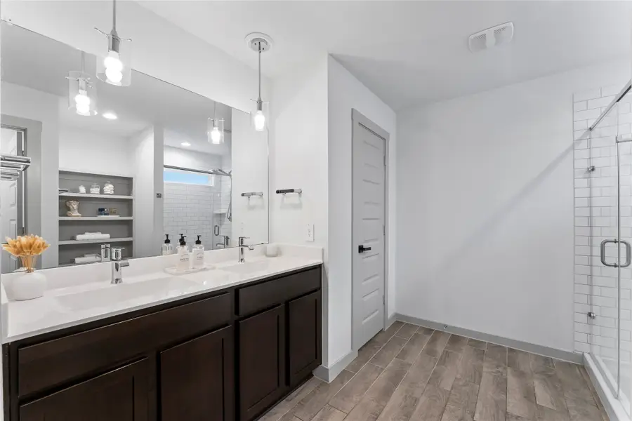 13220 Lago Acero Lane, Texas City, TX 77568 - Image #2