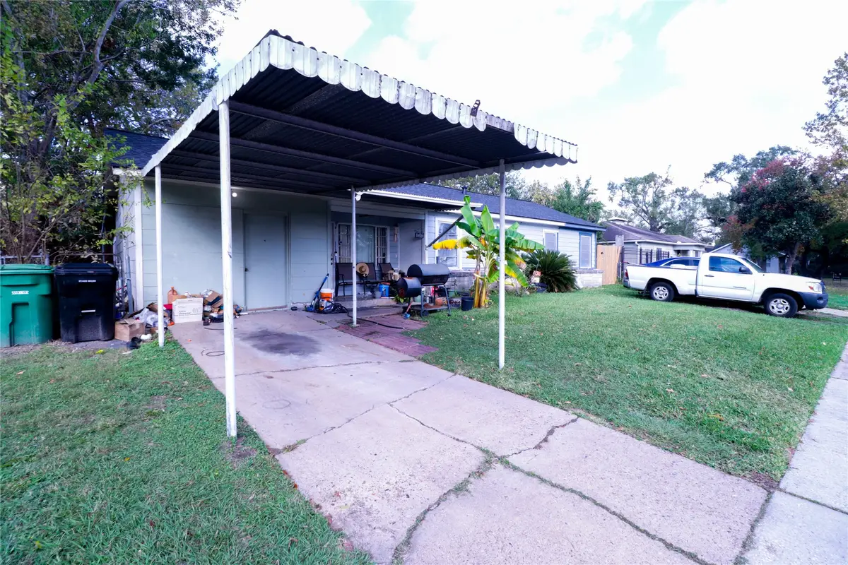 8406 Western Drive, Houston, TX 77055 - Image #1