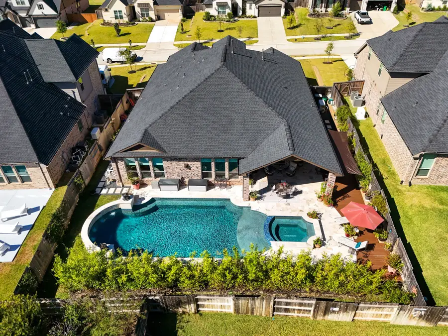 1075 Lakemont Bend Lane, Pinehurst, TX 77362 - Image #3