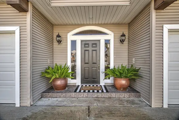 1095 Redfish Street, Bayou Vista, TX 77563