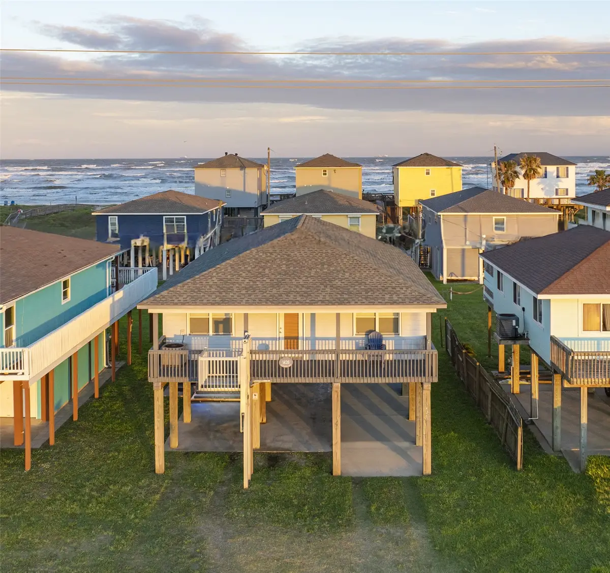 1426 Bluewater Highway, Surfside Beach, TX 77541 - #1