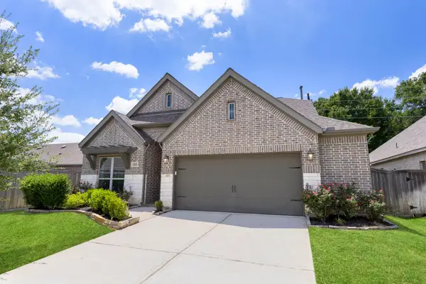 24511 Songlark Bend Drive, Tomball, TX 77375