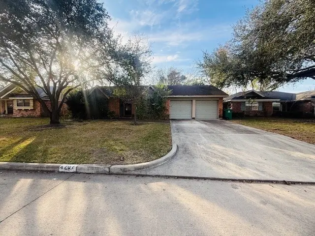 4207 Birchton Street, Houston, TX 77080 - Image #1